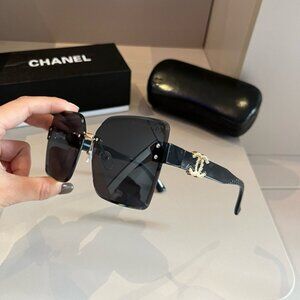 CHANEL Women's Black Sunglasses